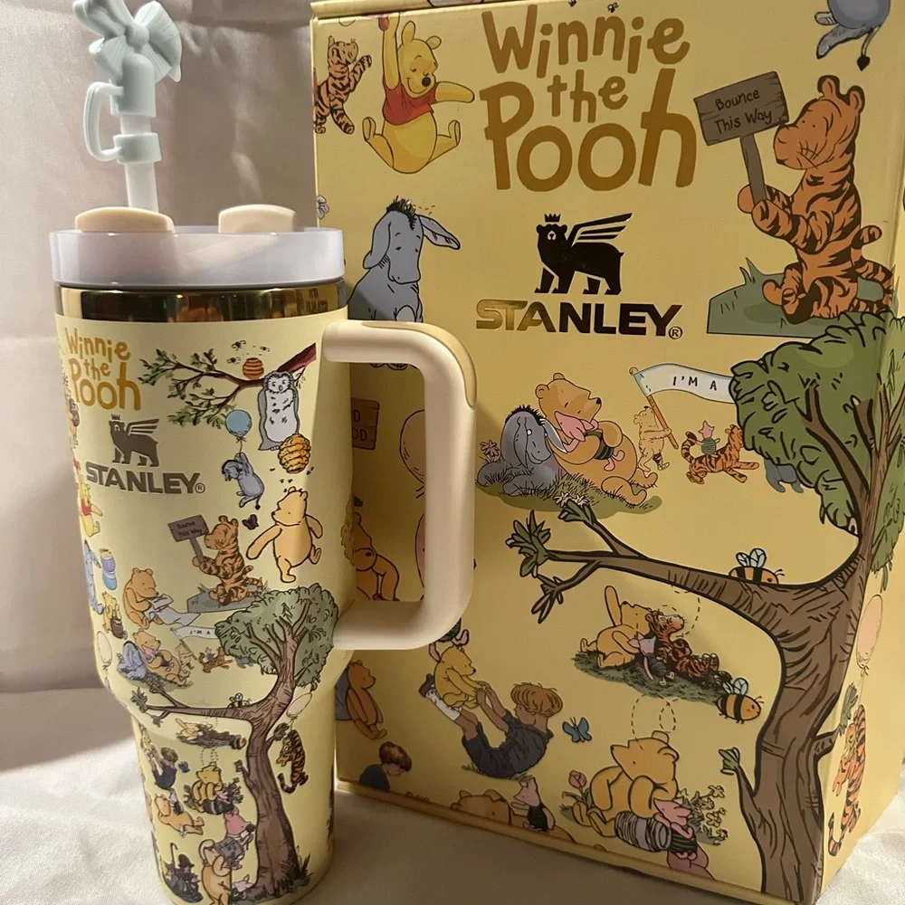 Stanley 40 oz Tumbler Honeycomb Winnie the Pooh #1 - Picture 1 of 3